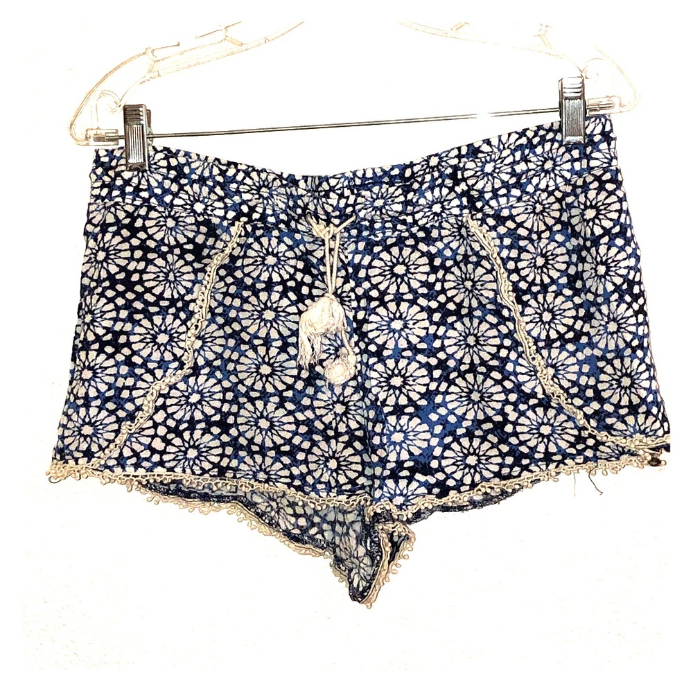 Summer shorts 🩳 🏖 day !! 🌞